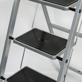 Стремянка стальная с широкими ступенями, 3 ступени, шт